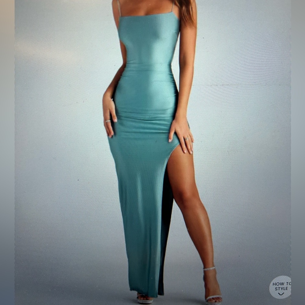 Windsor light blue dress